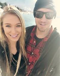 February 16, 2015] 8 years ago Lloyd and I moved in together in his Mum's  house in Australia after 3 weeks of knowing each other. 🥲🫡 Lloyd had just  been laid off