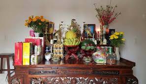 Thủ tục thay bàn thờ mới bỏ bàn thờ cũ ...