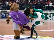 images?q=tbn:ANd9GcSybqeJ_2_Uv_knygWaByz