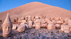 These are the words that solve the crossword puzzle of words of wonders mount nemrut level 15: Day 52 Entombed Amongst The Gods Nemrut Dagi Our Bumble