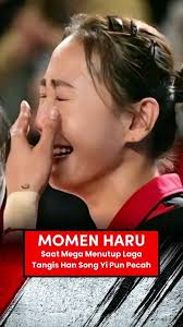 Hang Song Yi Tak Mampu Menahan Tangis di Akhir Laga., Dia 40 Tahun Usianya  di Tahun Ini, merasakan bagaimana bahagianya bersama Red Sparks Team melaju  ke play-off., Salah satu pemain paling senior di ...