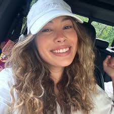 Ray Lowe ... travelling down the witches road (@RayaSunshiine)