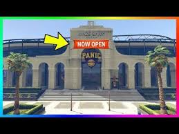 The maze bank tower office & garage is one of the executive offices properties that can be purchased in gta online, located in pillbox hill, downtown los santos. Awesome Gta 5 Maze Bank Arena Interior New Details Stadium Found Future Gta Online Update More Gta Online Gta 5 Gta