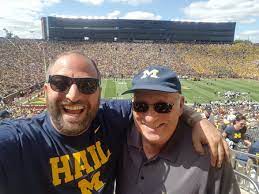 Schmoozing With Dan Leach The Detroit Jewish News
