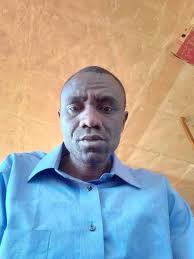 Onge Gima mitnwaga wan joma chuo kisechiego nyako Koro wiye kuot gilonyo  siruache, Then kilonyone tineno koting'o piere madongo malo Mondo suruari  okadh mayom😂😂😂😂😂 Sechego wan joma chuo wamuol ma😂😂