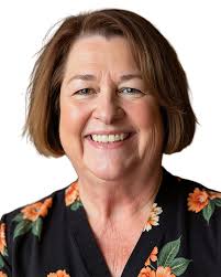 Martha Smart, REALTOR®, Real Estate Agent