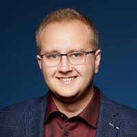 Danielle Krukowski's Instagram, Twitter & Facebook