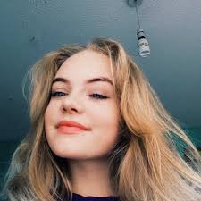 Fleur powell eddy (@glittteryfox)