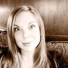 Amanda Sak Email & Phone Number