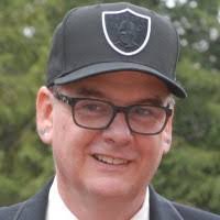 Bill Hallberg's Instagram, Twitter & Facebook