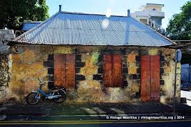 Old Abandoned House Dauphine Street Vintage Mauritius Old Abandoned Houses Abandoned Houses Traditional House