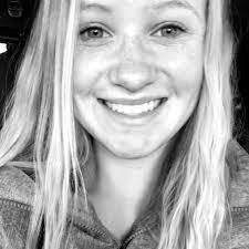 Amber Liebe's Instagram, Twitter & Facebook