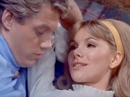 cult film freak: FRANK CONVERSE IN 'CORONET BLUE' WITH SUSAN HAMPSHIRE
