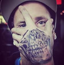Hand Skull Tattoo Hand Tattoos Men Skull Tattoos Tattoos Tattoo Tatoeage Ideeen Tatoeage