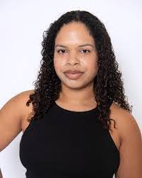 Deana Rowland's Instagram, Twitter & Facebook