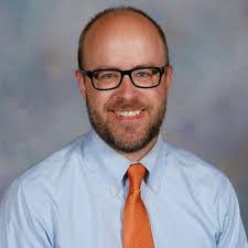 Aaron Harding's Instagram, Twitter & Facebook