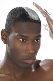 One of the many industries impacted by the coronavirus is from short hair, black hair, and fade haircuts to trendy cut and professional looks, there is something for … The Foss Academy Making Waves On Afro Hair