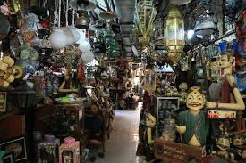 Terima kasih kepada semuanya yang telah mampir dan memberikan likes ke halaman toko perabotan alat rumah tangga. Pasar Antik Triwindu Solo Dinas Pariwisata Solo