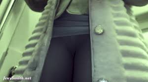 A Subway Groping Caught On Camera at DrTuber