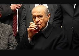 Devlet bahçeli'nin bisküvi ve çay sevdasını gösteren 16 caps. Kapiyi Actiniz Karsinizda Devlet Bahceli Var Uludag Sozluk
