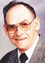 Deb Steinhoff's Instagram, Twitter & Facebook