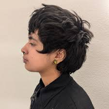 New haircut bishesssss !!! Thanks to the incredible  @sara.cottrell.hairstylist for bringing my wild mane back to life. If  you're in the #atx #austin area, and you have hair, you're seriously  needing a