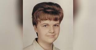 Robin LaRue Swank Obituary