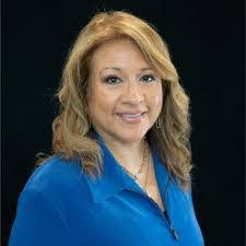 Shannon Lipps's Instagram, Twitter & Facebook