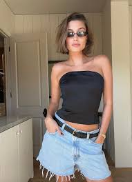 Aaliyahs turning point begins in a hotel room porn