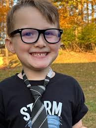 Local boy meets Meteorologist George Flickinger after dressing as him for  Halloween