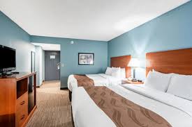Check reviews and discounted rates for aaa/aarp members, seniors, groups & military/govt. Quality Inn Suites Garden Of The Gods Colorado Springs Hotel