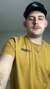 Dustin Steele's Instagram, Twitter & Facebook