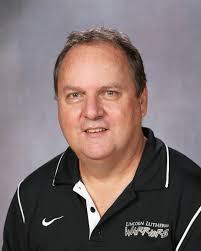 Chris Deeter's Instagram, Twitter & Facebook