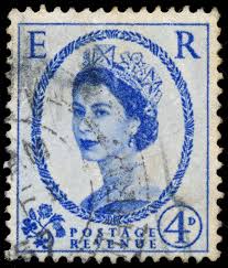 Und elisabeth wurde mit sofortiger wirkung zur königin. United Kingdom Circa 1952 Eine Briefmarke In Grossbritannien England Gedruckt Zeigt Portrat Der Konigin Elizabeth Ii Circa 1952 Lizenzfreie Fotos Bilder Und Stock Fotografie Image 27402445