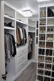 Pin By Albert Sanchez On Kuhnya Organizing Walk In Closet Master Bedroom Closets Organization Closet Shoe Storage
