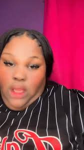 Valiant catching a vibe of his new song, will it be a hit song?