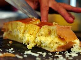 Resep Dan Cara Membuat Martabak Manis Spesial Resep Dapur Umami Di 2020 Makanan Jalanan Makanan Resep