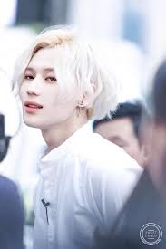 Shinee Taemin Silverhair Ace Danger Shinee Taemin Taemin Lee Taemin