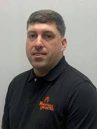 Eric Carper's Instagram, Twitter & Facebook