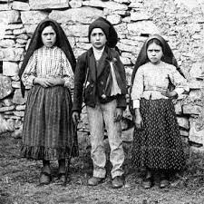 W trakcie objawień, matka boża miała zachęcać dzieci do pokuty za dusze. Fatima Zwiedzanie Jak Dojechac Praktyczny Przewodnik Doportugalii Pl