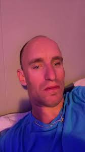 Evan Swan's Instagram, Twitter & Facebook