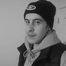 Black wallet found in home bargains car park near racecourse and handed in  to the shop this morning at approx 9am.