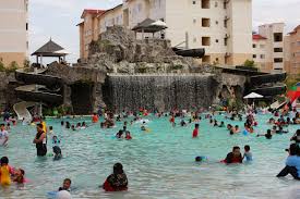 Taman tema air ini dibuka pada sesi pagi dan sesi petang. Rantau Ku Sayang Taman Tema Air Di Port Dickson