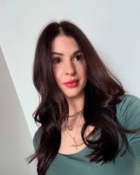 Amanda Donahue (@amandadonahue_) • Instagram photos and videos