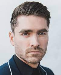 Apr 28, 2019 · prima e dopo di alcuni uomini del mondo dello spettacolo. Pin Su Acconciature Medievali