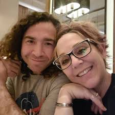 What are good non-subscription based apps for identifying plants?