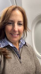 Flying into Washington this week for a break before the marathon. Kit lay  out for hot and cold weather and everything inbetween. So much stuff…