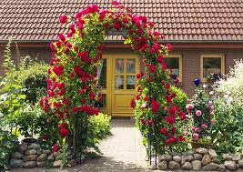 Innenhüllen direkt vom fachmann und weiteres poolzubehör preiswert kaufen! Rosenbogen Selber Bauen So Gelingt Das Diy Projekt Heimwerkertricks Net