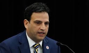 Deborah Rua's Instagram, Twitter & Facebook