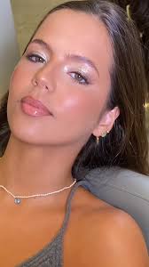 Maquiagem para Formandas com Muito Brilho ✨